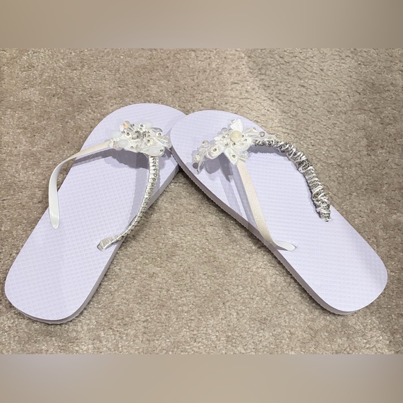 Lavender and Bling! Custom made Flip Flops - Picture 3 of 4